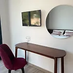 Summer Wine Boutique Dhërmi