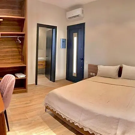 Summer Wine Boutique Apartment
