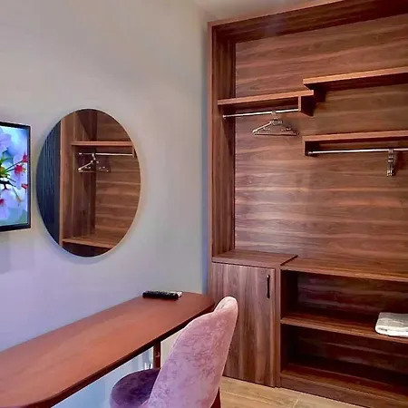 Summer Wine Boutique *