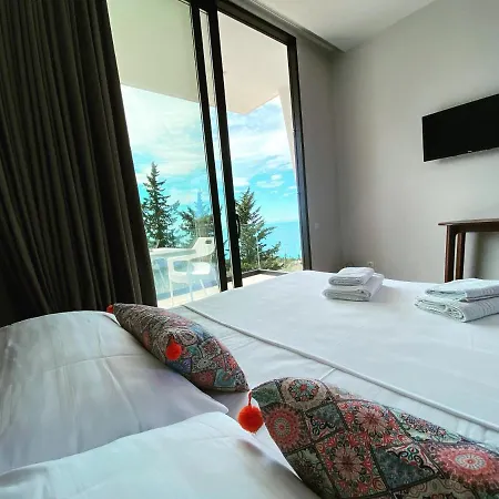 Summer Wine Boutique Apartment *