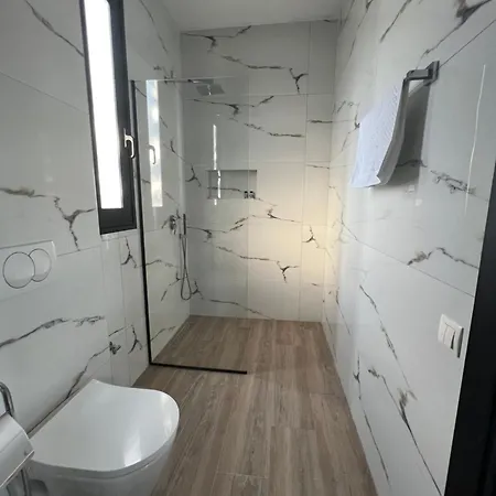 Апартаменты Summer Wine Boutique *