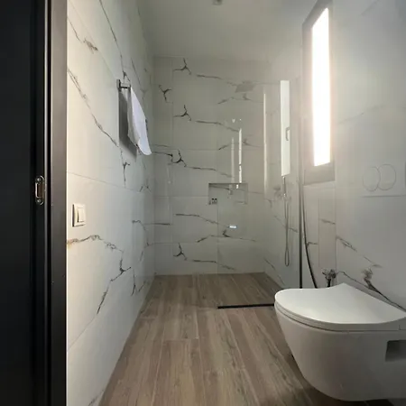 Апартаменты Summer Wine Boutique *